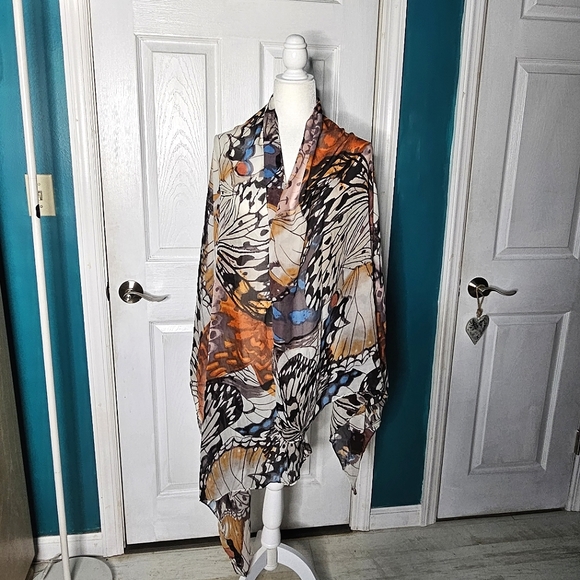 Assorted scarf bundle Vera Bradley unbranded - Picture 10 of 12